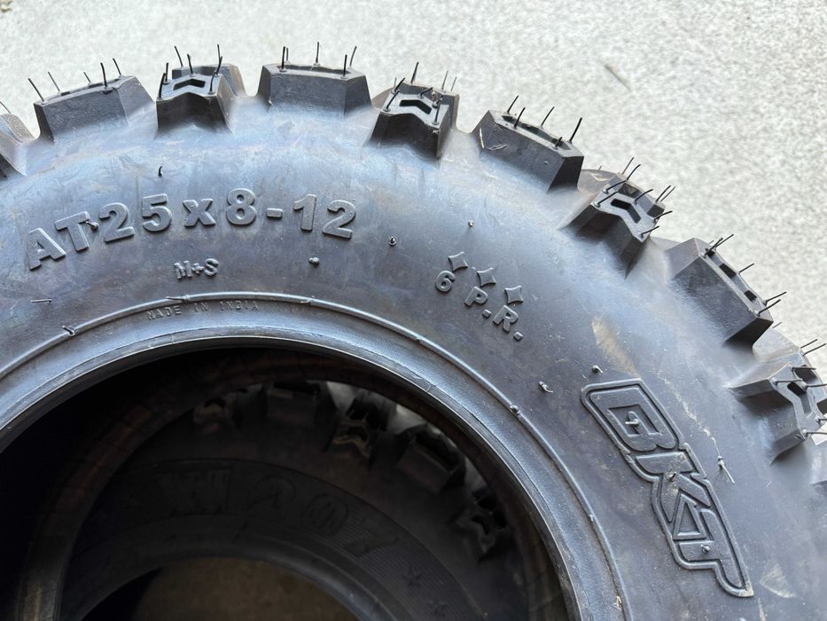 Anvelope noi 25x8-12 de atv marca BKT