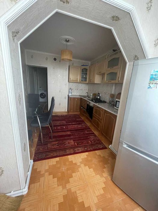 Дава се под наем Двустаен апартамент в София, Дружба 1 - 60 кв.м за 350 € - Снимка #2