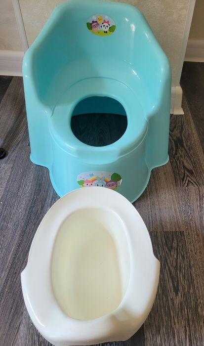 Детский горшок со съёмной чашей