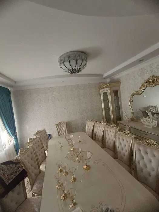 sergilidan 5 honali 3 ta sanuzeli bor uy tezda sotilad