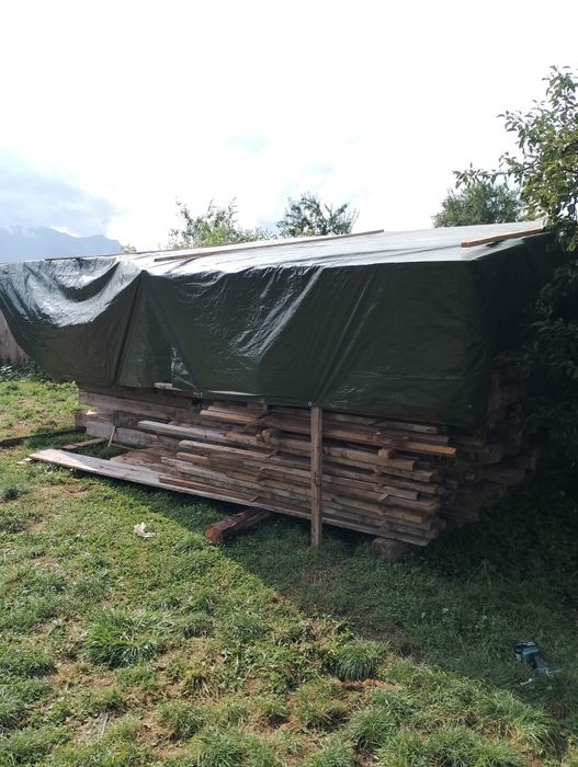 Lemn de construcții de vânzare