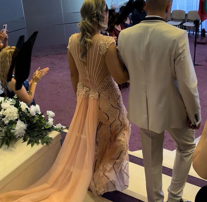 Рокля с 3д цветя официална