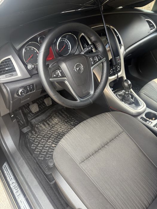 OPEL Astra 2012 — imagine 2
