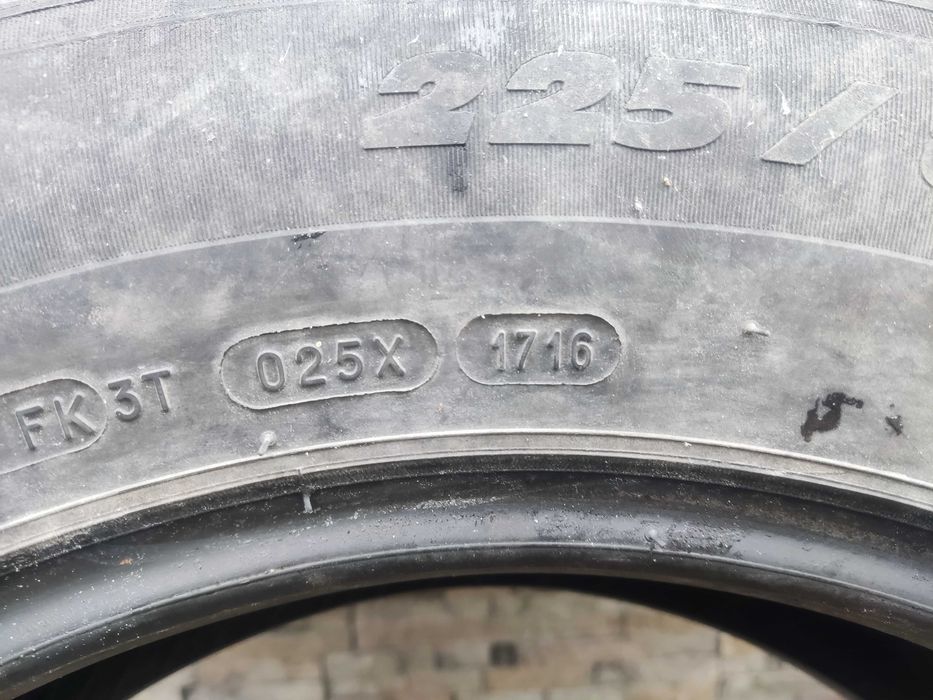 225/65/17 всесезонни гуми