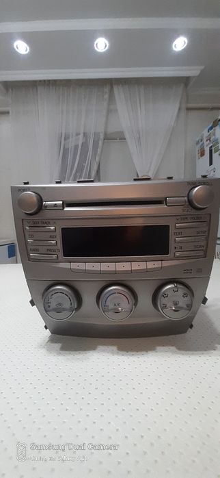 Продам автомагнитолу от камри 40