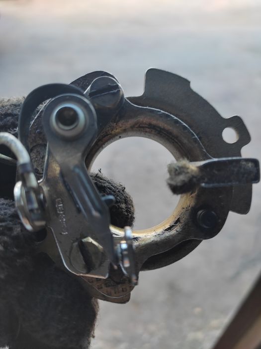 Продаю различные запасные части