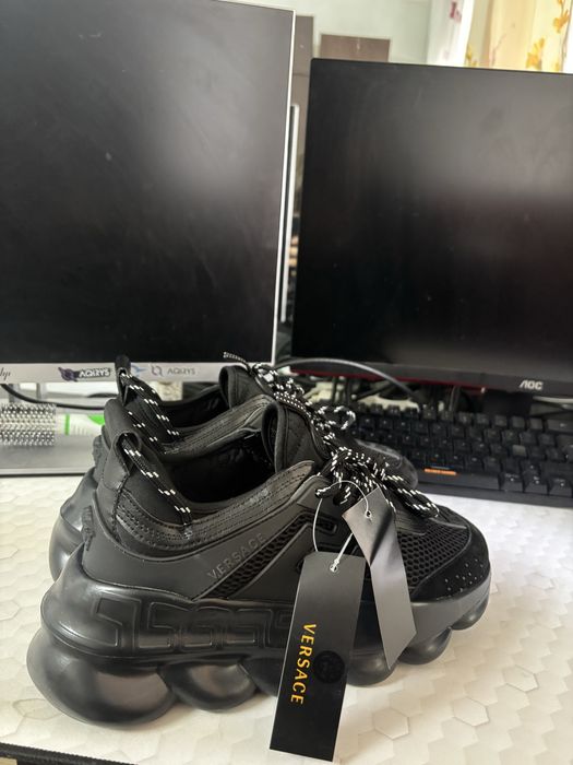 Versache chain reaction