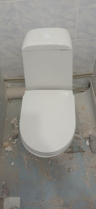 Продам ванна унитаз раквина