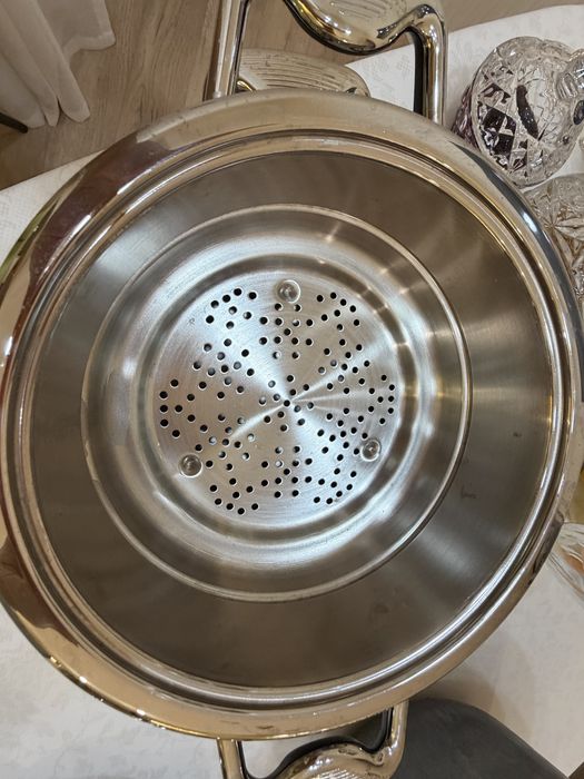 Кастрюля дуршлаг- пароварка