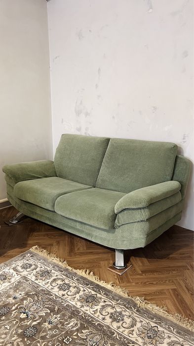 Продается диван б/у в идеальном состоянии