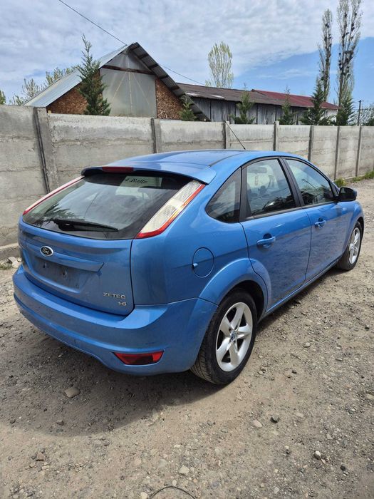 Dezmembram Ford Focus 2 an 2009 1.6 benzina