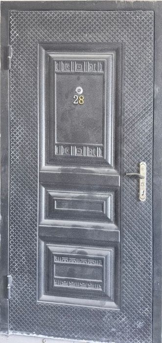 Наружный дверь бу