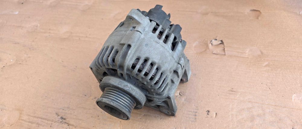 Alternator Renault Megane 2 1.6 16v benzina 2004 2005 / 2006 2007