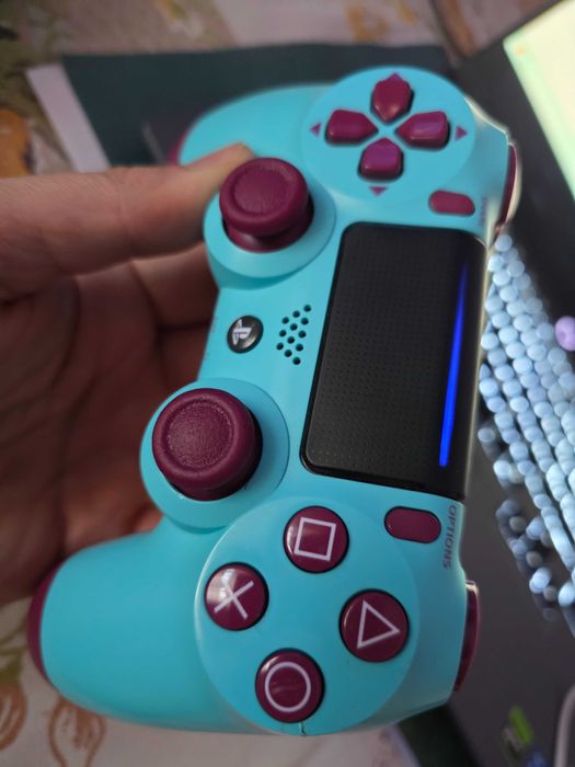 Playstation 4 1Terra, revizia cu procesor de PS4slim