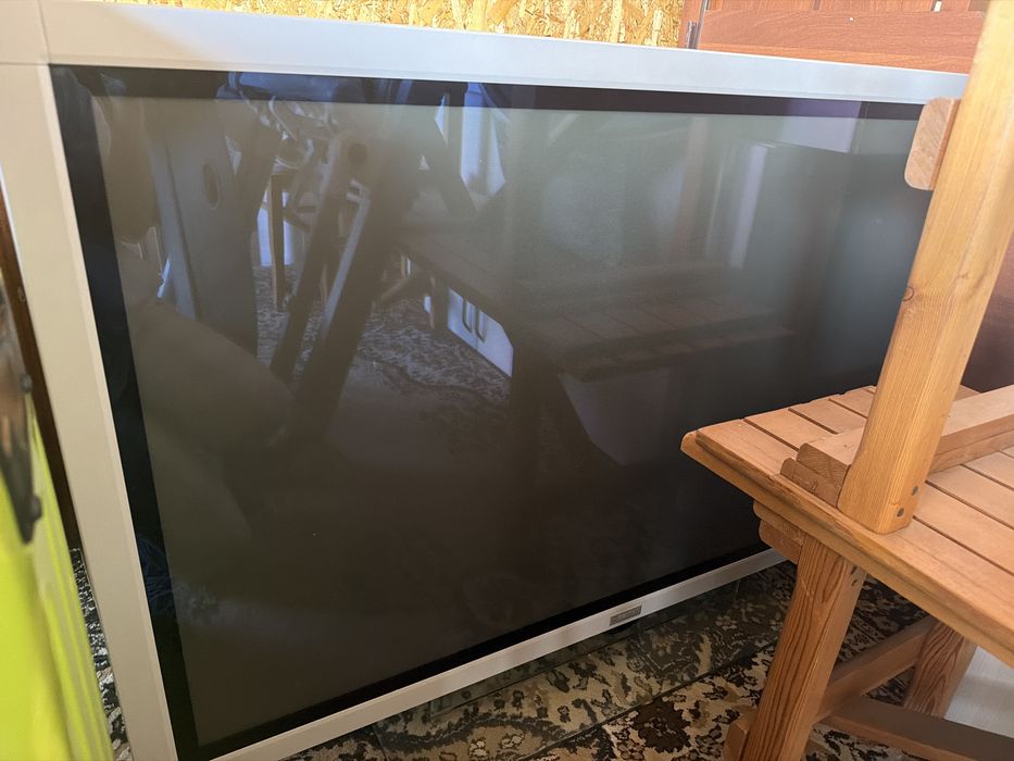 Продам телевизор