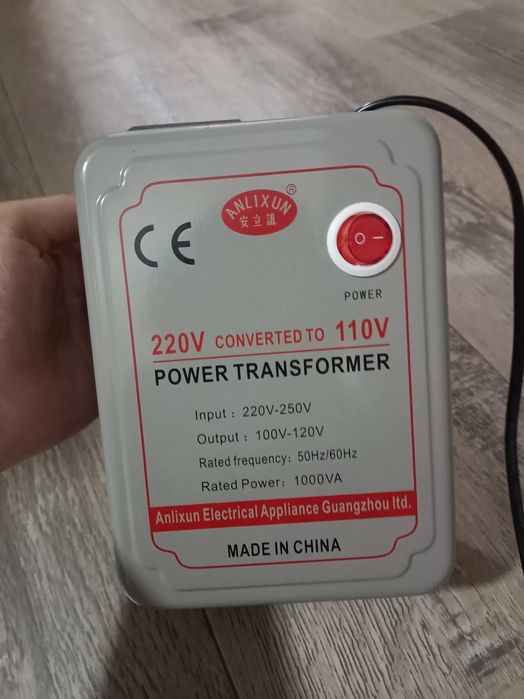 Преобразователь напряжения