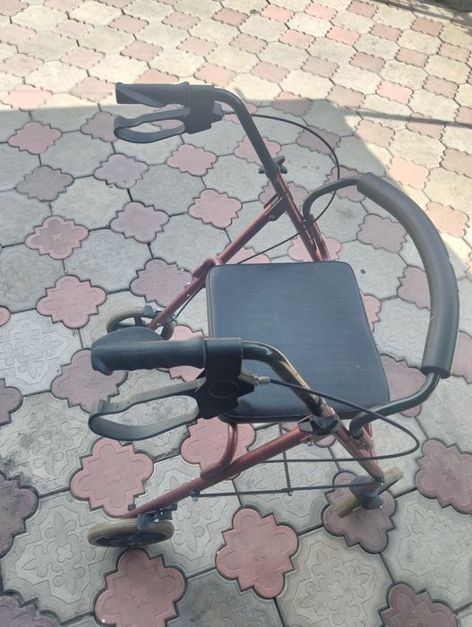 Каталка послеоперационная