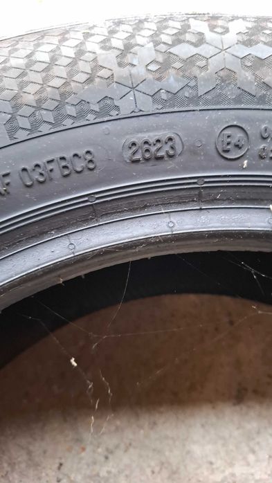 Зимни гуми Continental 205/60/16 -4бр dot 2623