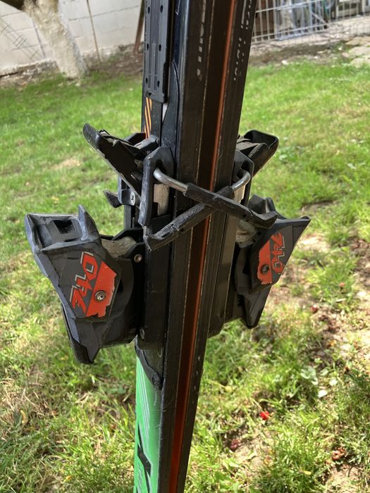 Tyrolia SMX 183cm apros , Kastle FWI 173cm aprox