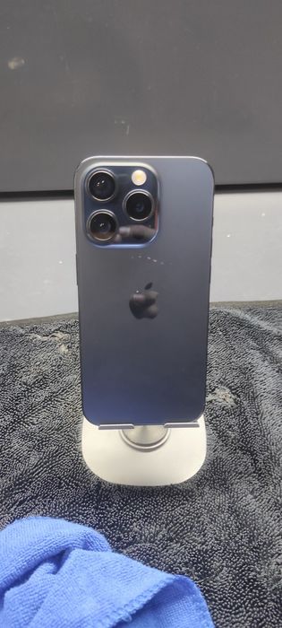 Iphone 15 pro продам