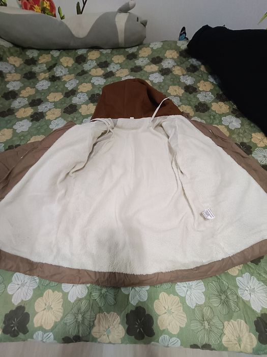 Продам куртку для мальчика.
