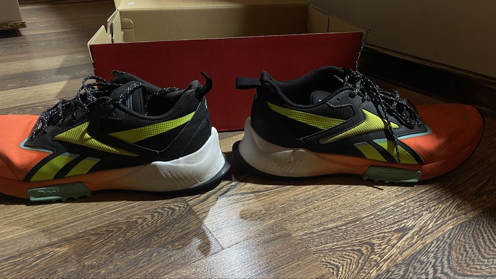 Кроссовки Reebok