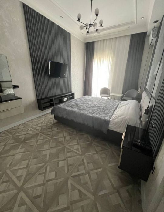 Аренда Яккасарой Ракат новастр 3 ком 8 этаж 10 этажка все ест