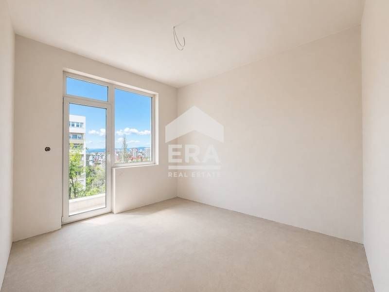 Продава се Четиристаен апартамент в София, Лагера - 133 кв.м за 1342 €/кв.м - Снимка #4