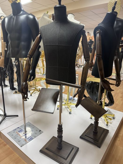 Maneken  original sifat