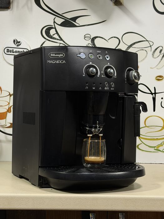 Кафемашина кафе автомат delonghi magnifica с гаранция
