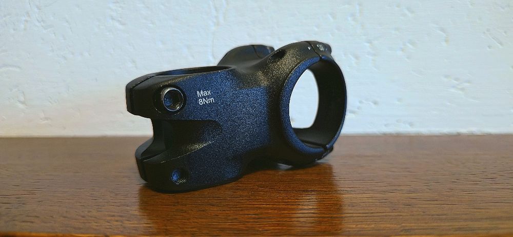 Vând ghidon și pipă Specialized!