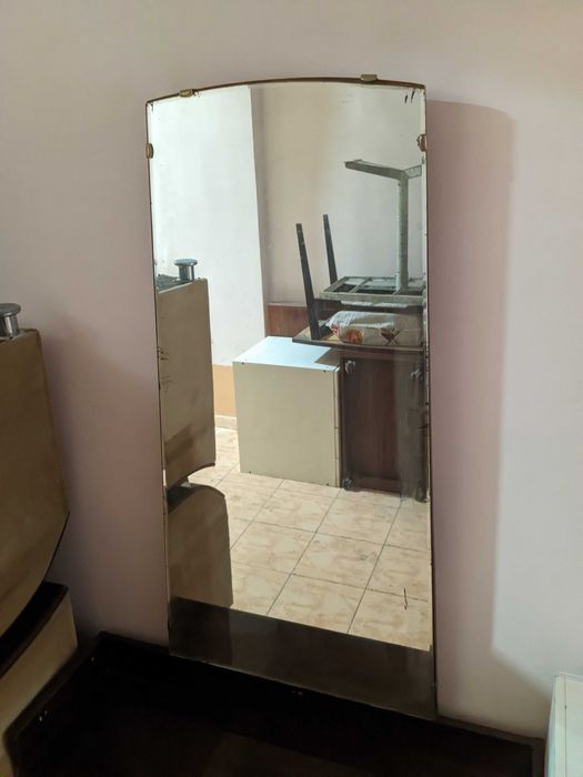 Трюмо с зеркалом. Тумба.