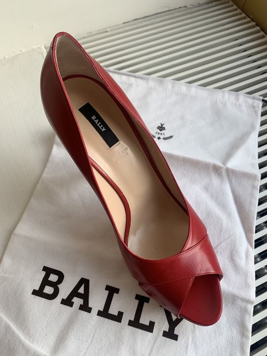 Продам новые бомоножки