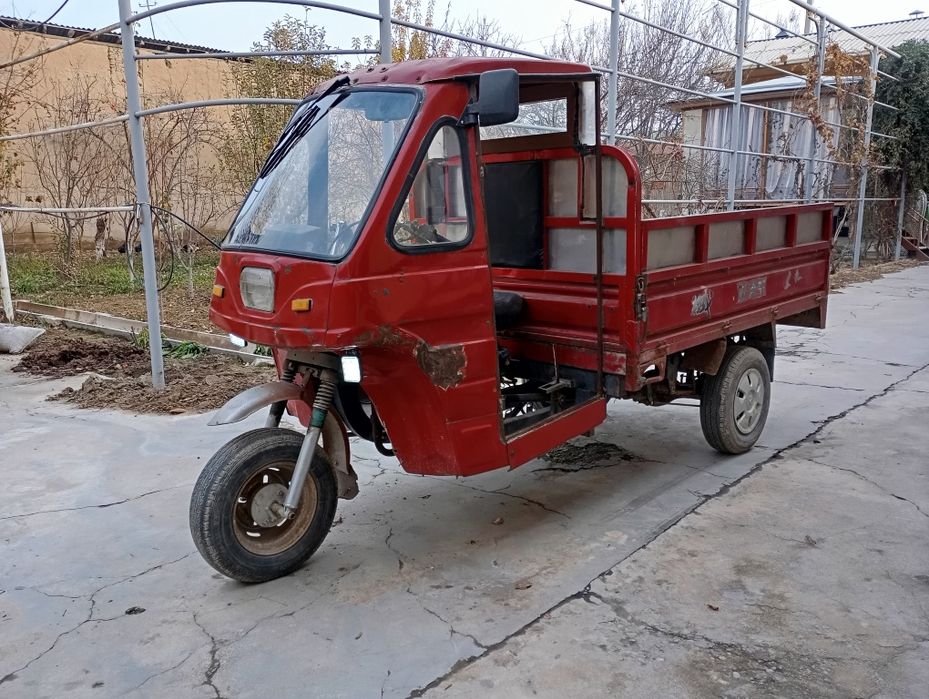 Моторол муравей сотилади