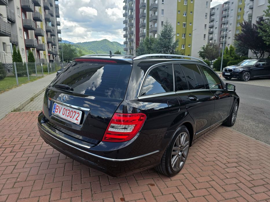 MERCEDES-BENZ C-Class 2012 — imagine 4