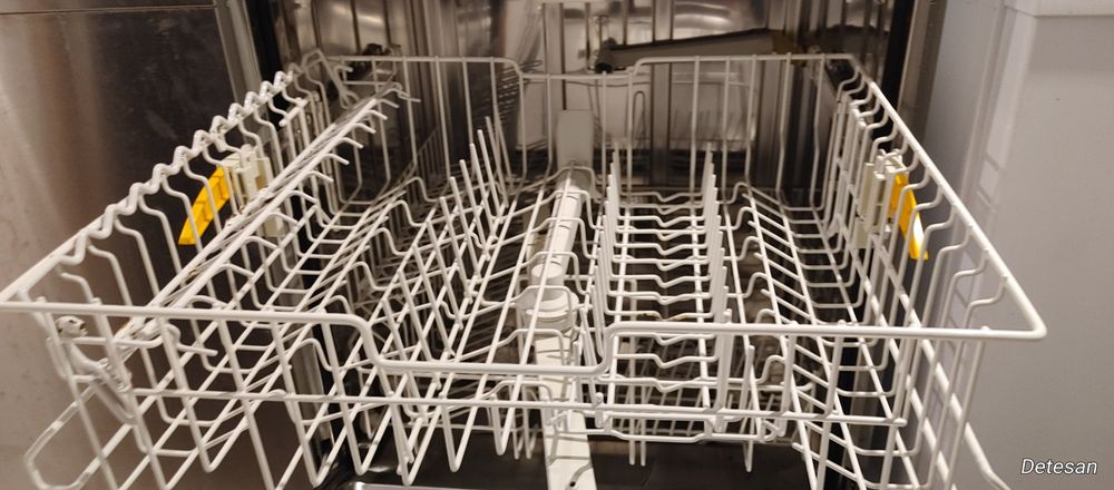 Masina de spalat vase Meile G 1292 CSI