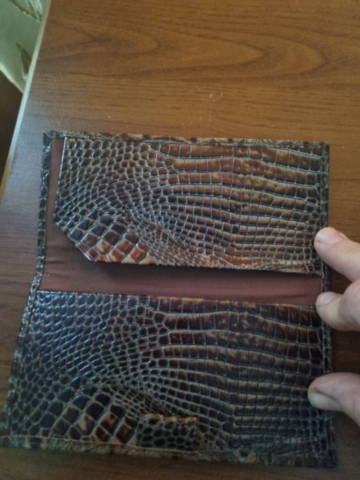 Портмоне Brahmin.