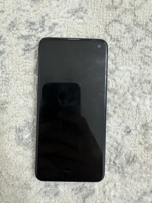 Samsung S10 б/у индрайвер