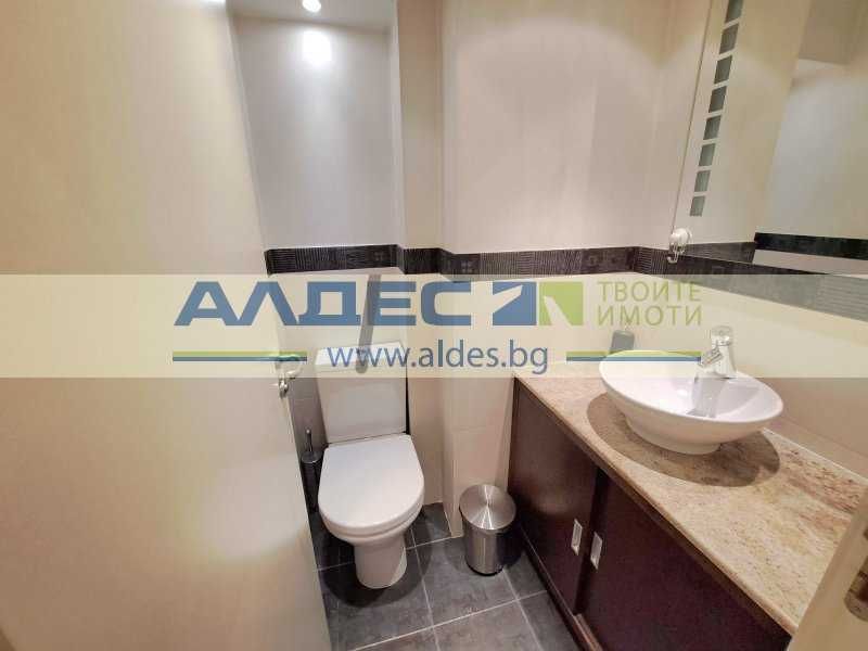 Продава се Тристаен апартамент в София, Център - 84 кв.м за 5000 €/кв.м - Снимка #9