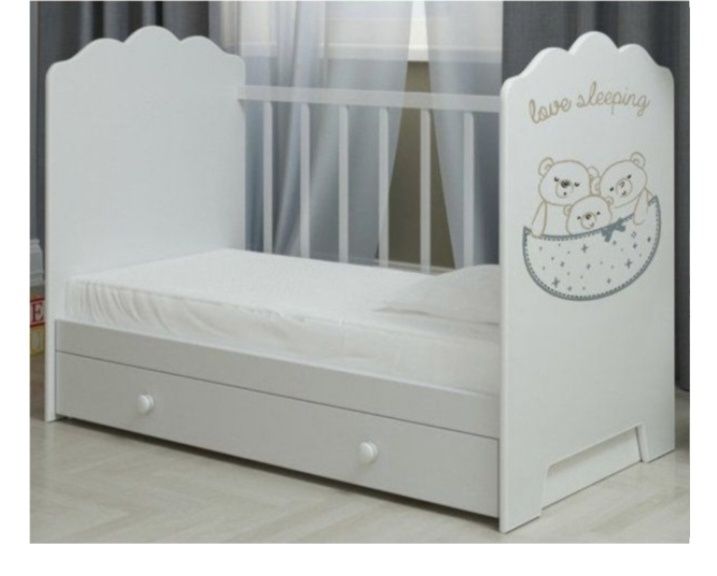 Манеж-кроватка для новорождённых