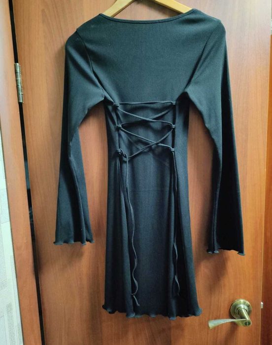 Продам черное платье