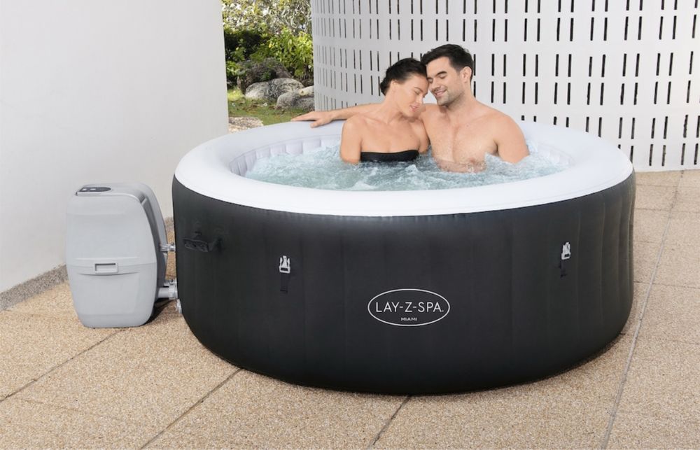 Джакузи надуваемо Ново