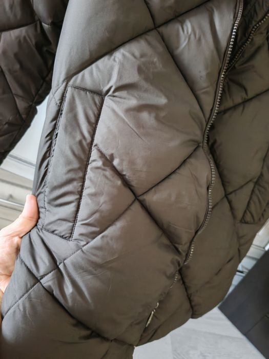 Продам женскую куртку