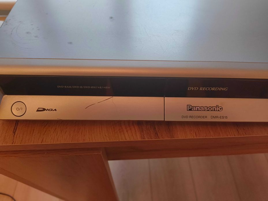 Усилвател+Тунер+ДВД рекордер+тонколони