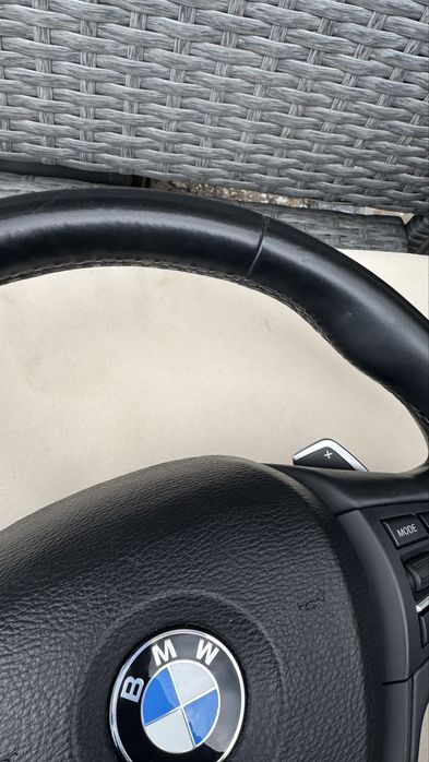 М волан с пера bmw f25