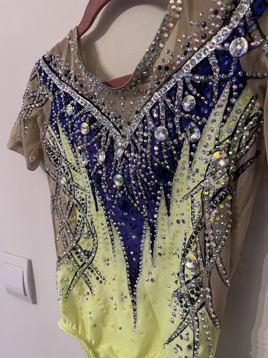 Трико за художествена гимнастика 6-8г. 116-130 см