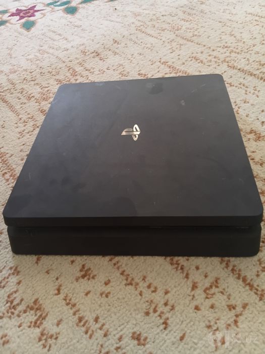 Ps 4 slim xolati ideal