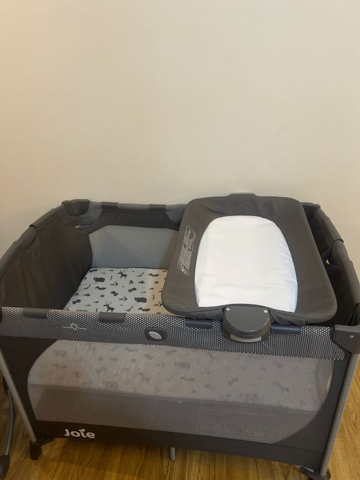 Манеж - кровать Joie