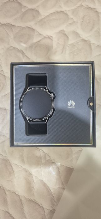 Продам смарт часы HUAWEI  WATCH GT 3- 46мм.