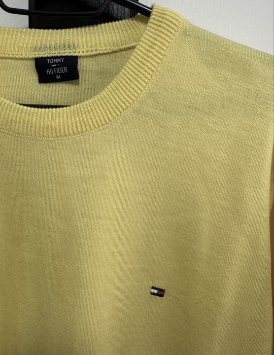 Блузи Armani, Tommy Hilfiger, Pierre Cardin